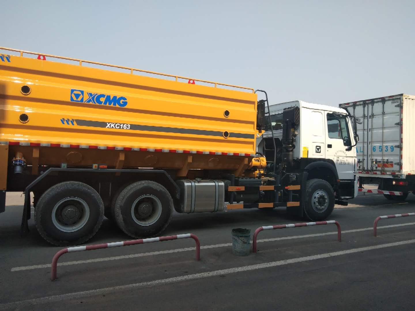 智能型瀝青撒布車(chē)的車(chē)型優(yōu)勢(shì)！